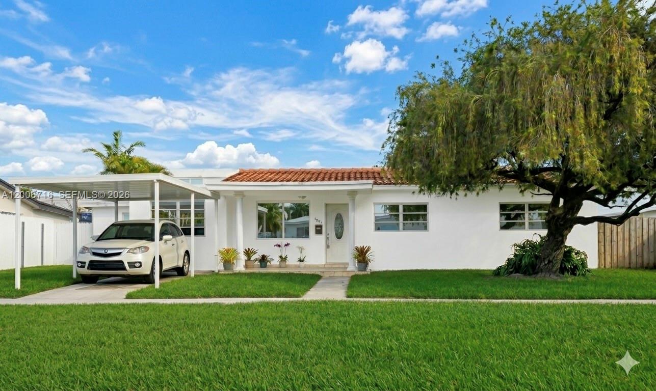 3831 E 10th Avenue, Hialeah, FL 33013, Hialeah