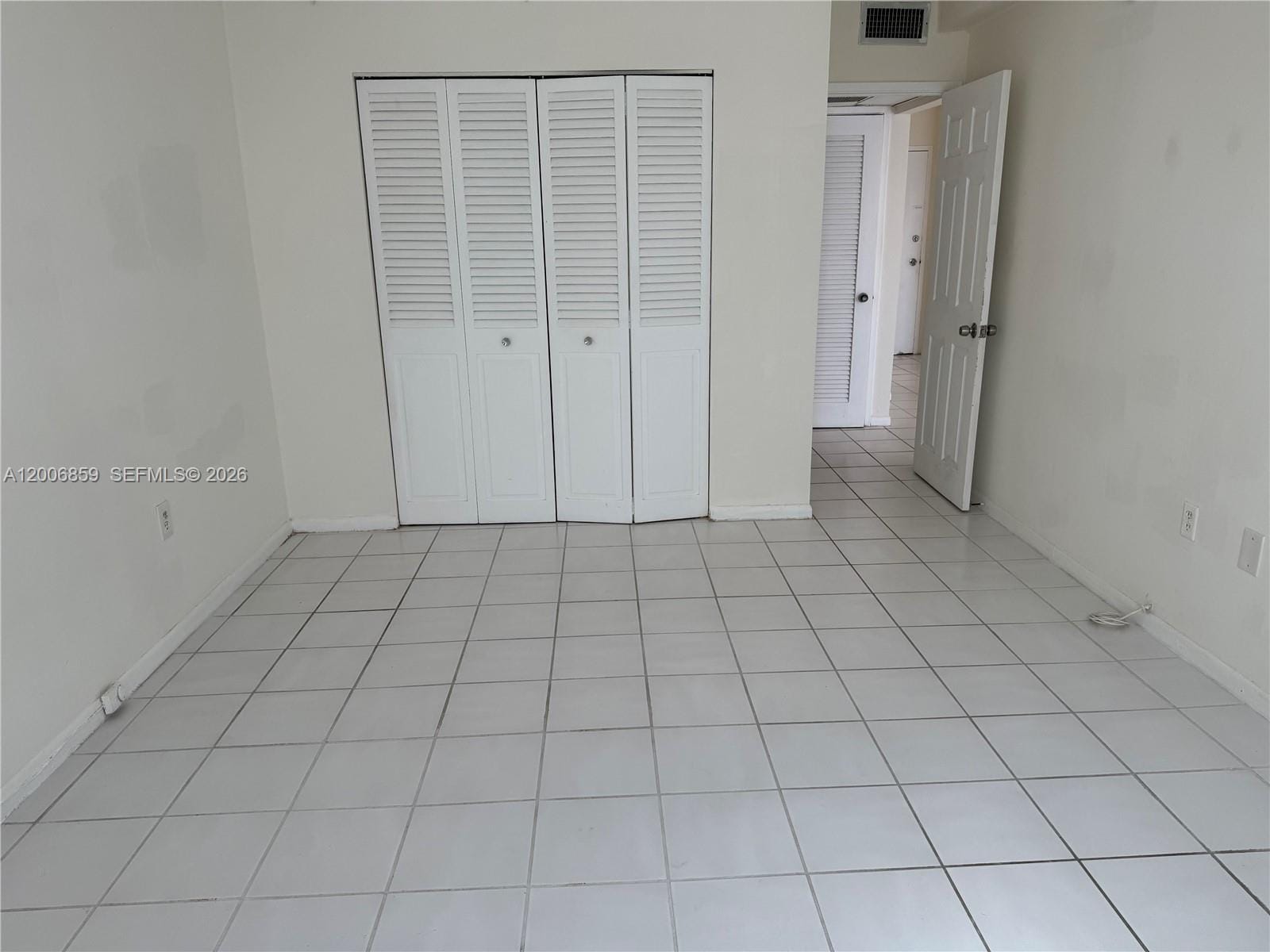 400 Kings Point Drive 608 — photo 12