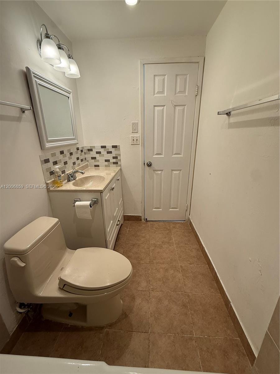 400 Kings Point Drive 608 — photo 9