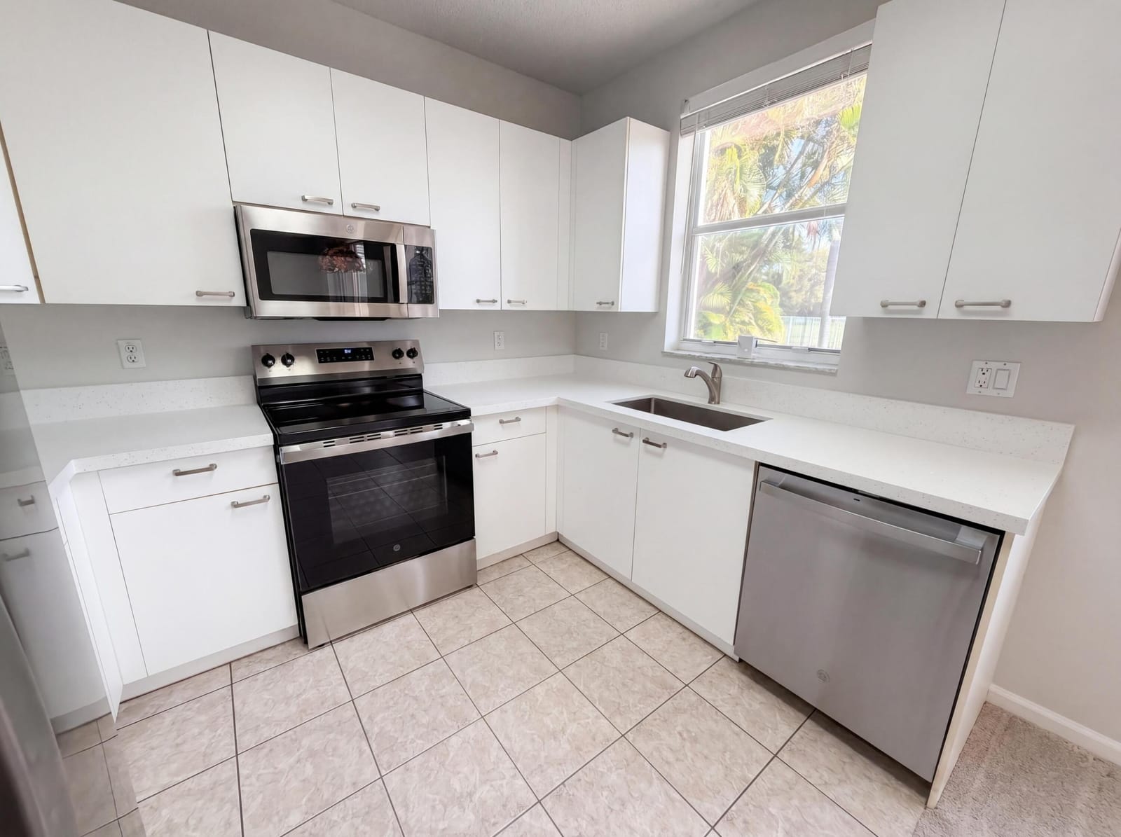 7722 Oak Grove — photo 9