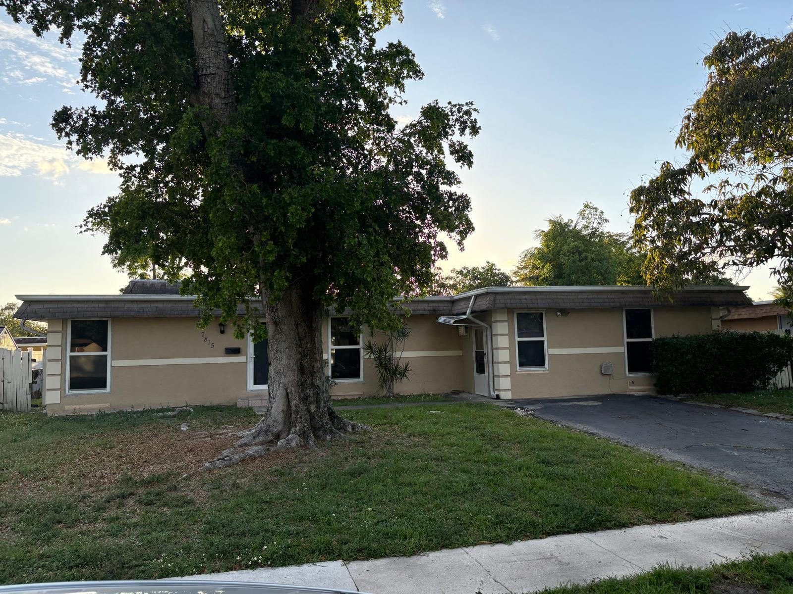 7815 NW 67th Avenue, Tamarac, FL 33321, Tamarac