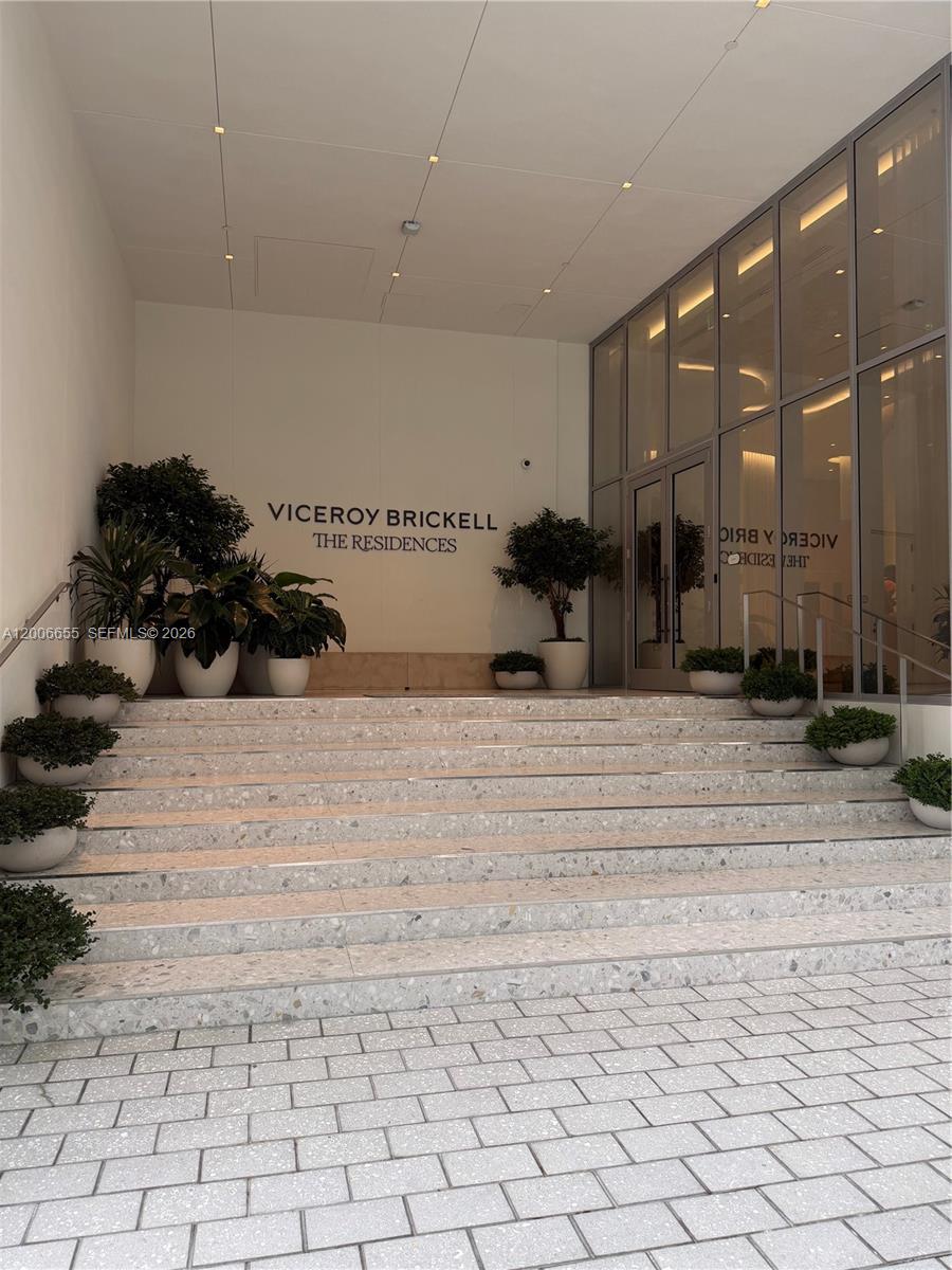 77 SE 5 Street 1904, Miami, FL 33131, Miami