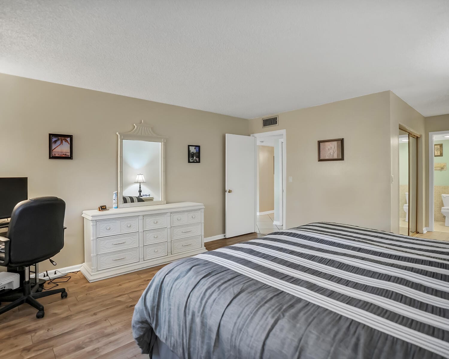 2061 NW 47th Terrace 103, Lauderhill, FL 33313 photo 17