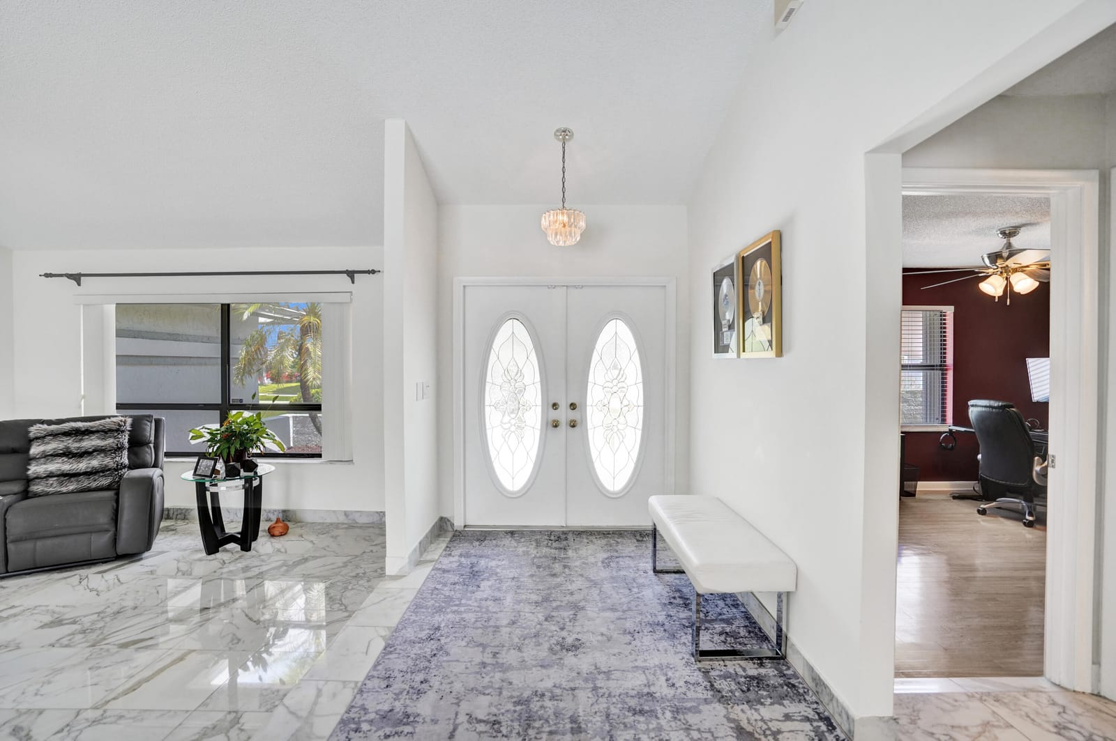 9224 Sun Pointe Drive — photo 3