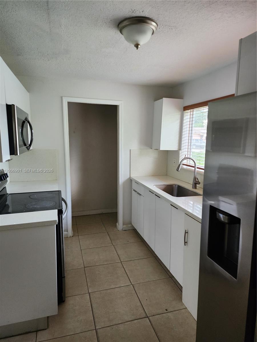 2837 NW 9th Court, Fort Lauderdale, FL 33311, Fort Lauderdale