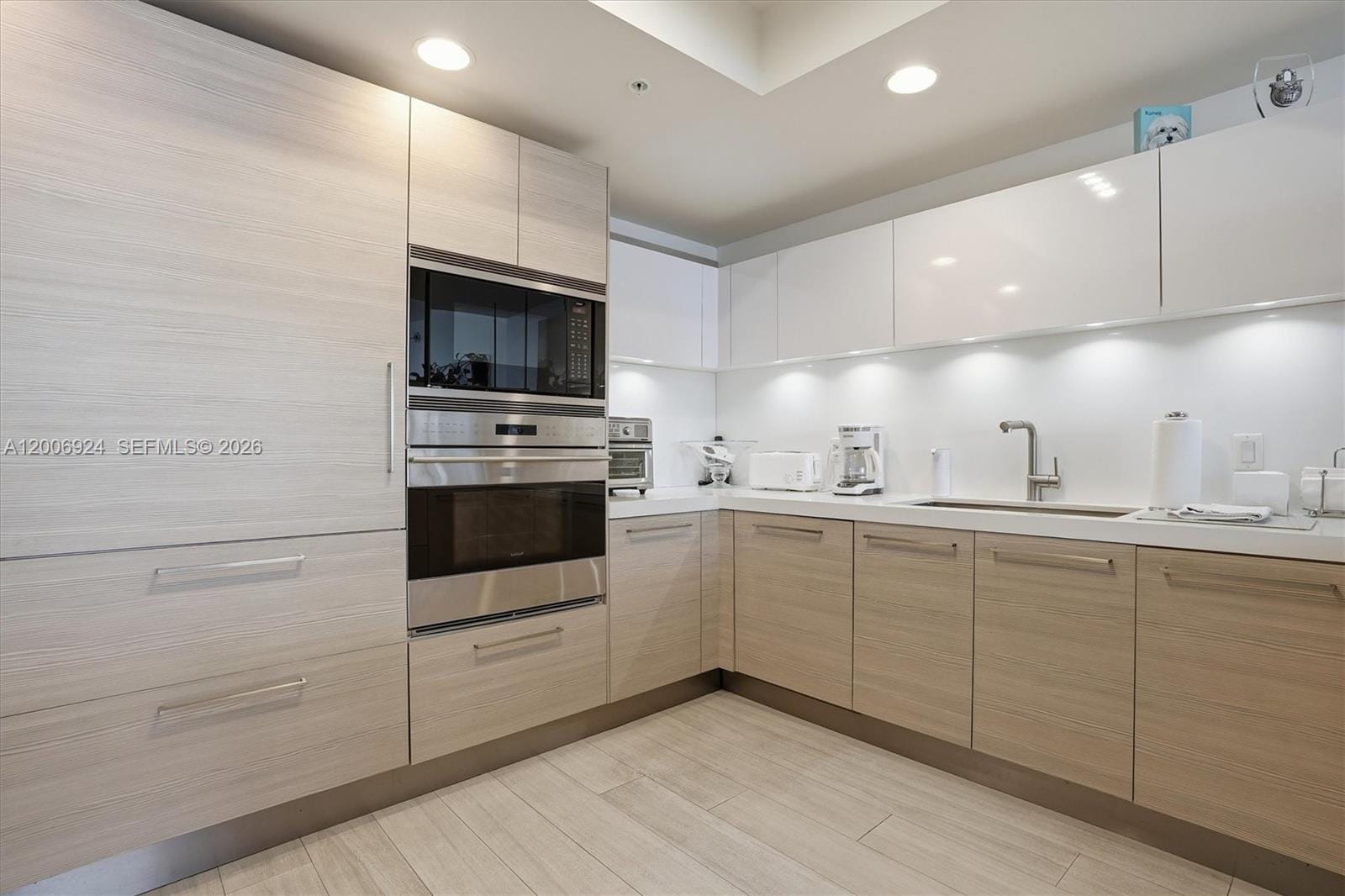 17301 Biscayne Boulevard 1905, North Miami Beach, FL 33160 photo 17