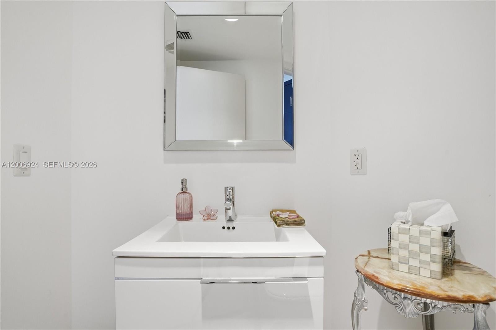 17301 Biscayne Boulevard 1905, North Miami Beach, FL 33160 photo 24