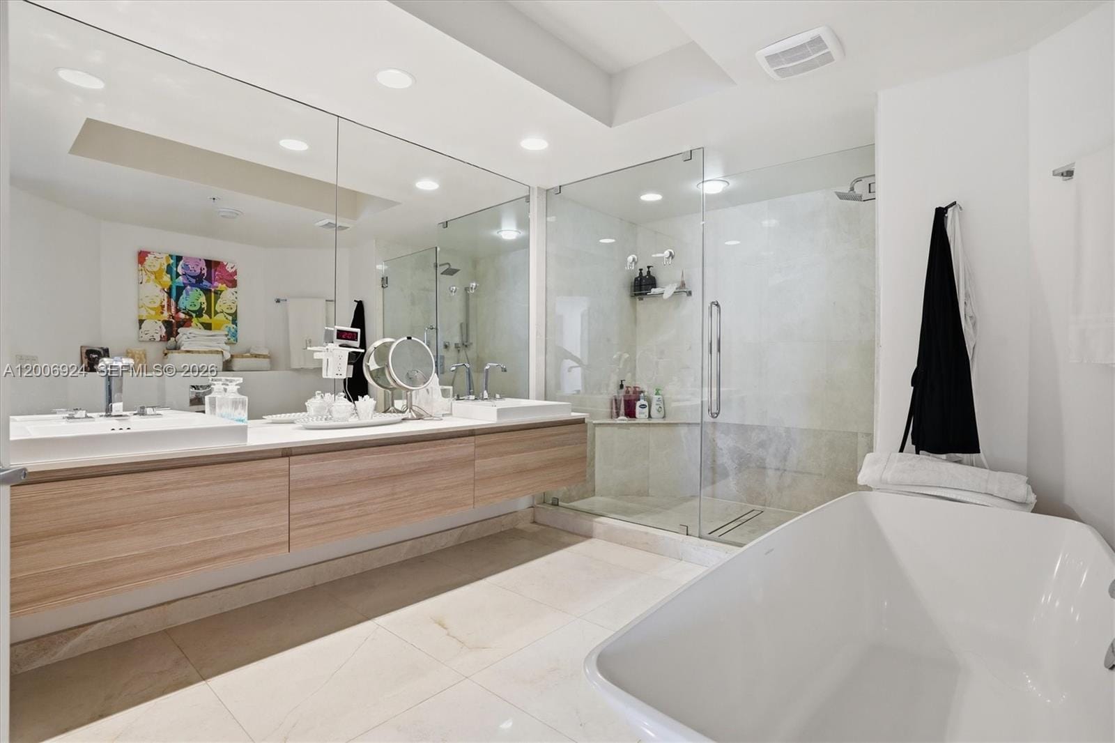 17301 Biscayne Boulevard 1905, North Miami Beach, FL 33160 photo 25