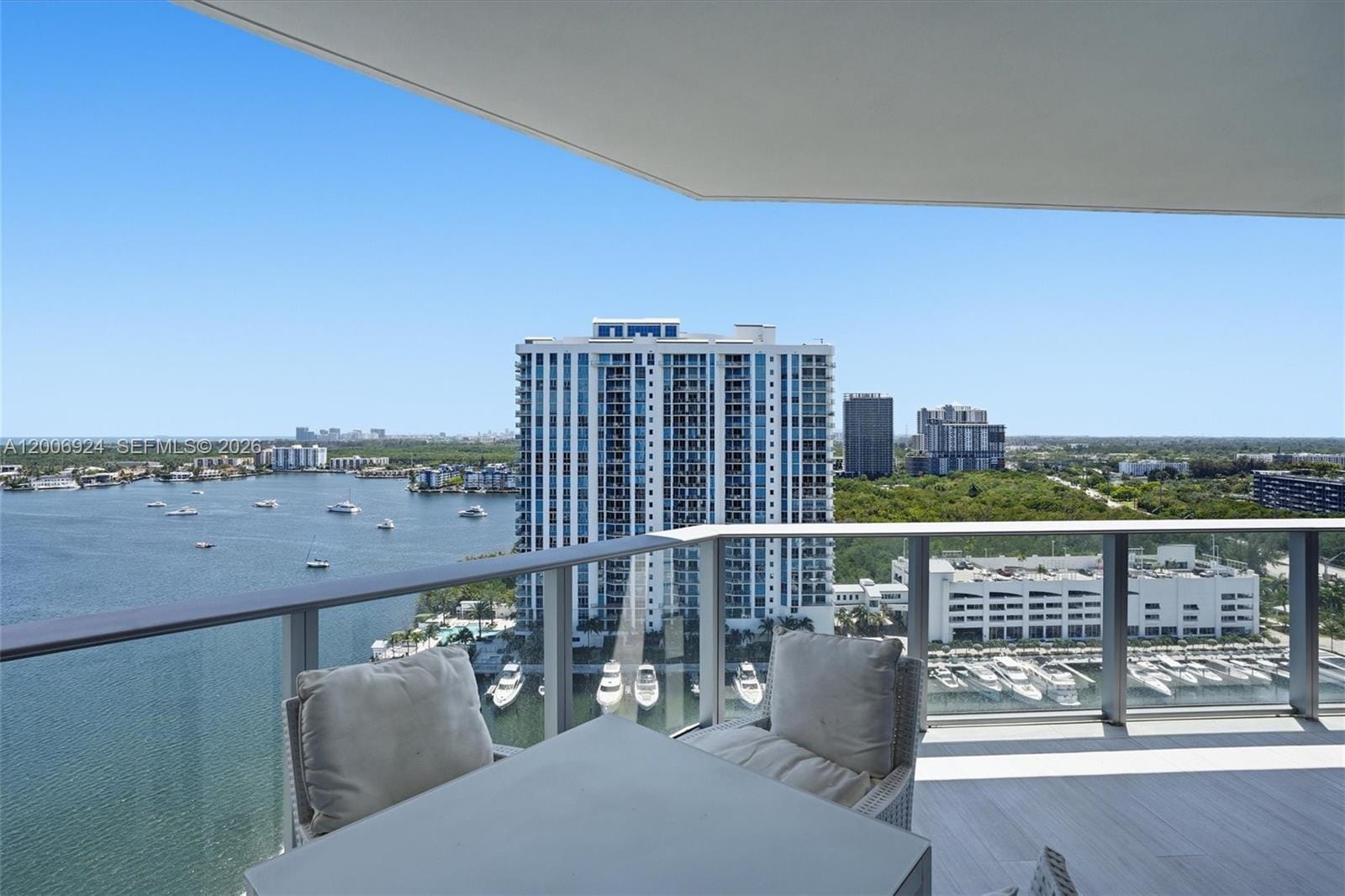 17301 Biscayne Boulevard 1905, North Miami Beach, FL 33160 photo 29