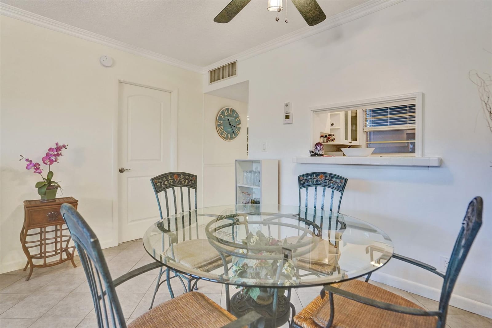4706 NW 36th Street 409, Lauderdale Lakes, FL 33319 photo 4