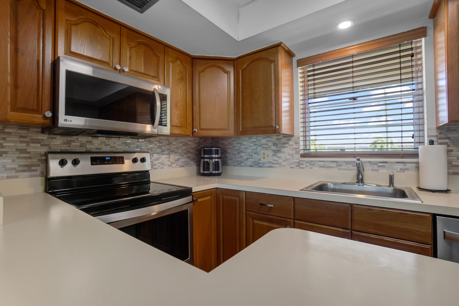 306 S Circle Dr S S 203, Boynton Beach, FL 33435 photo 10