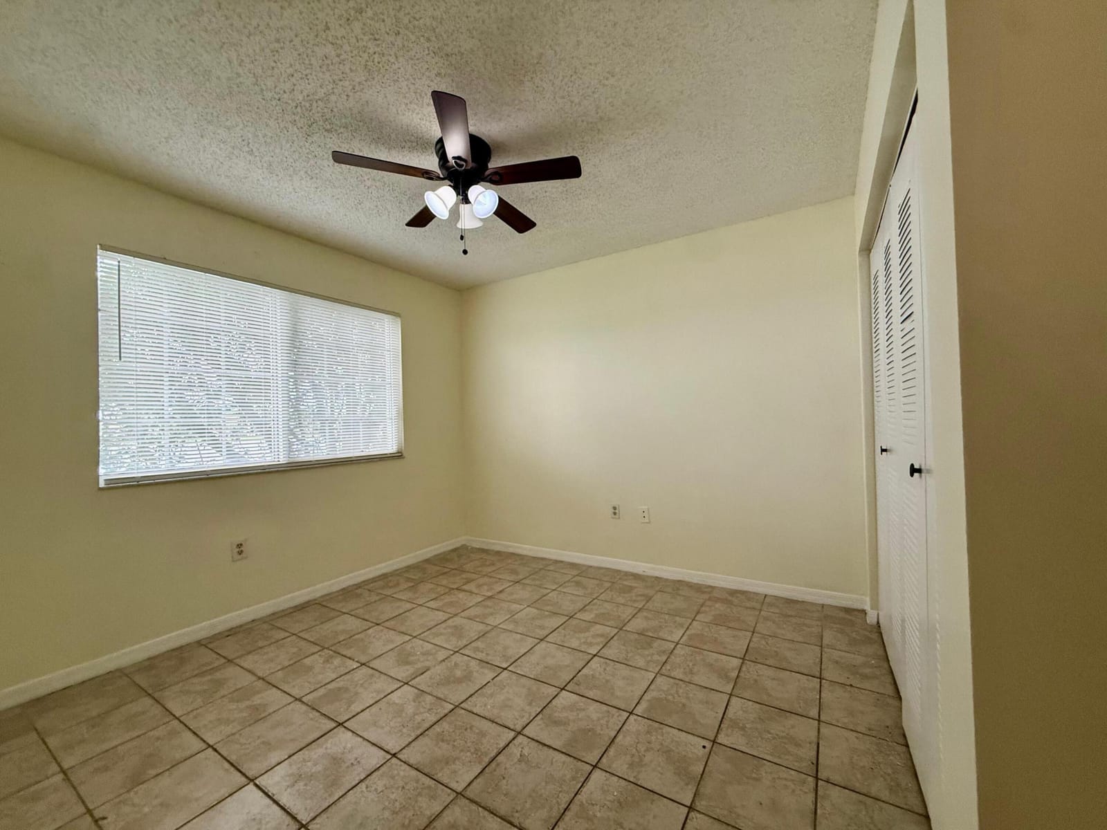 5065 Wiles Road 204 — photo 6
