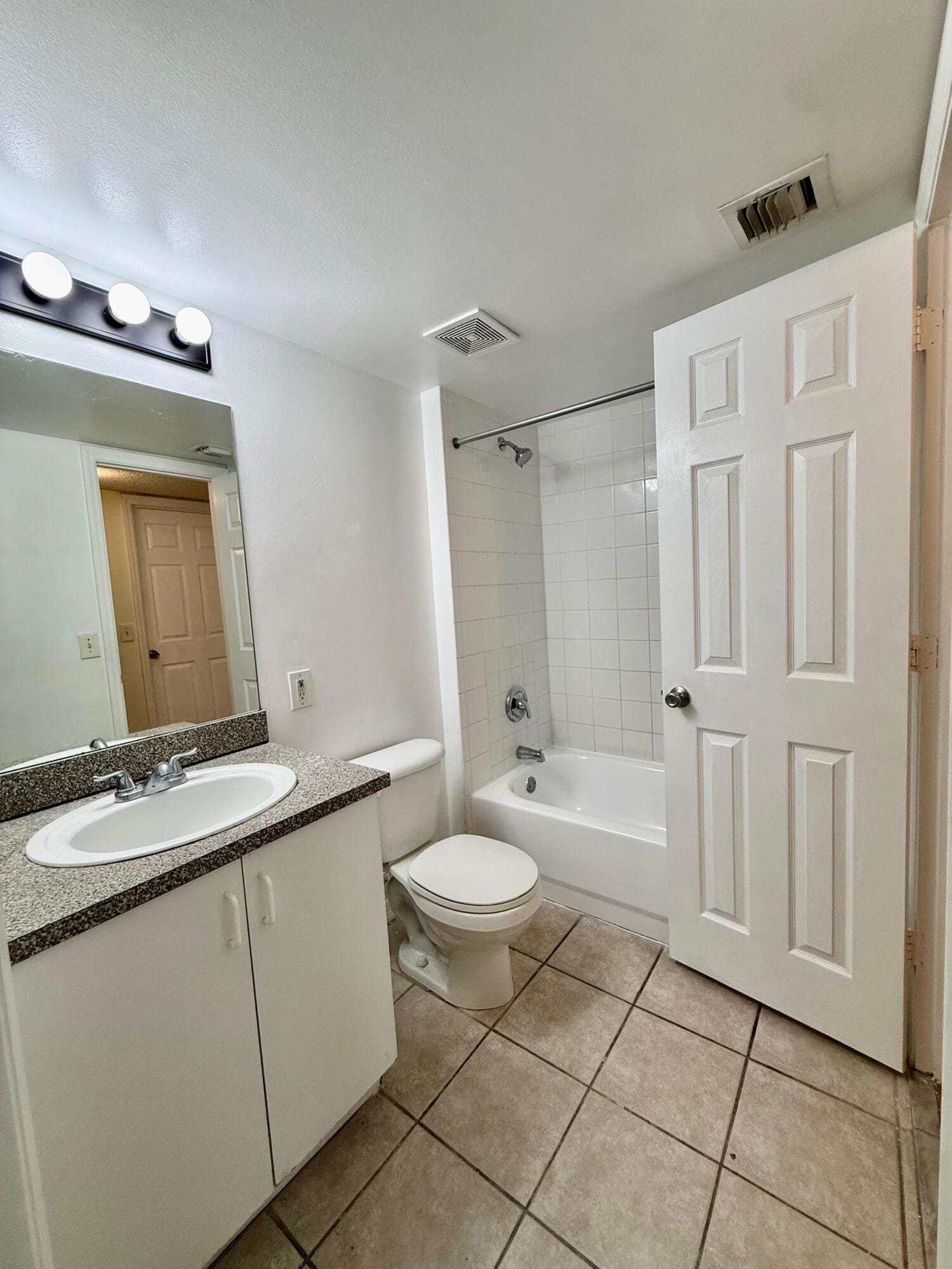 5065 Wiles Road 204 — photo 10
