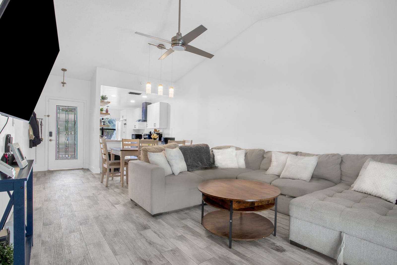 8202 NW 100th Drive — photo 12