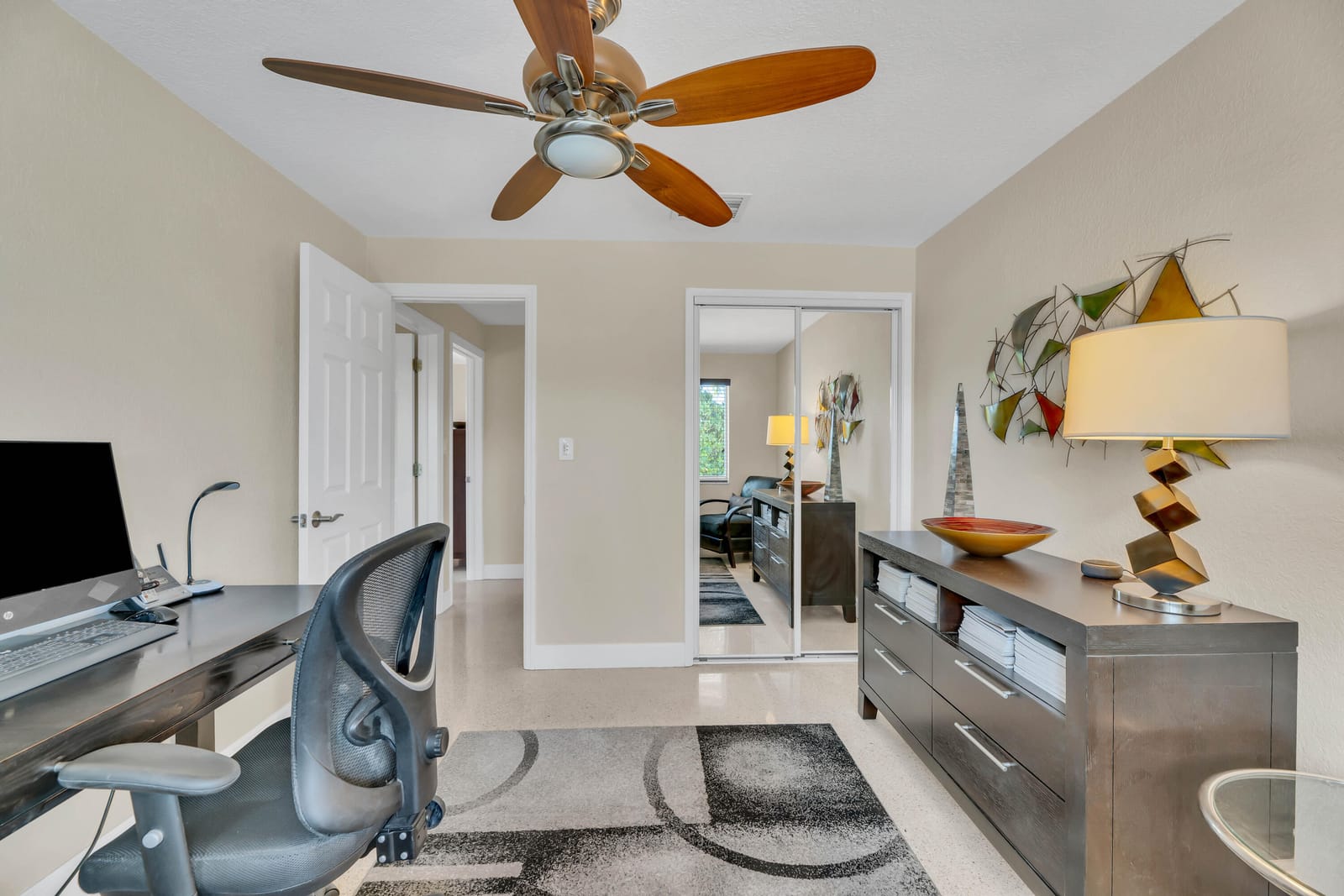 2401 NE 17th Terrace, Wilton Manors, FL 33305 photo 16