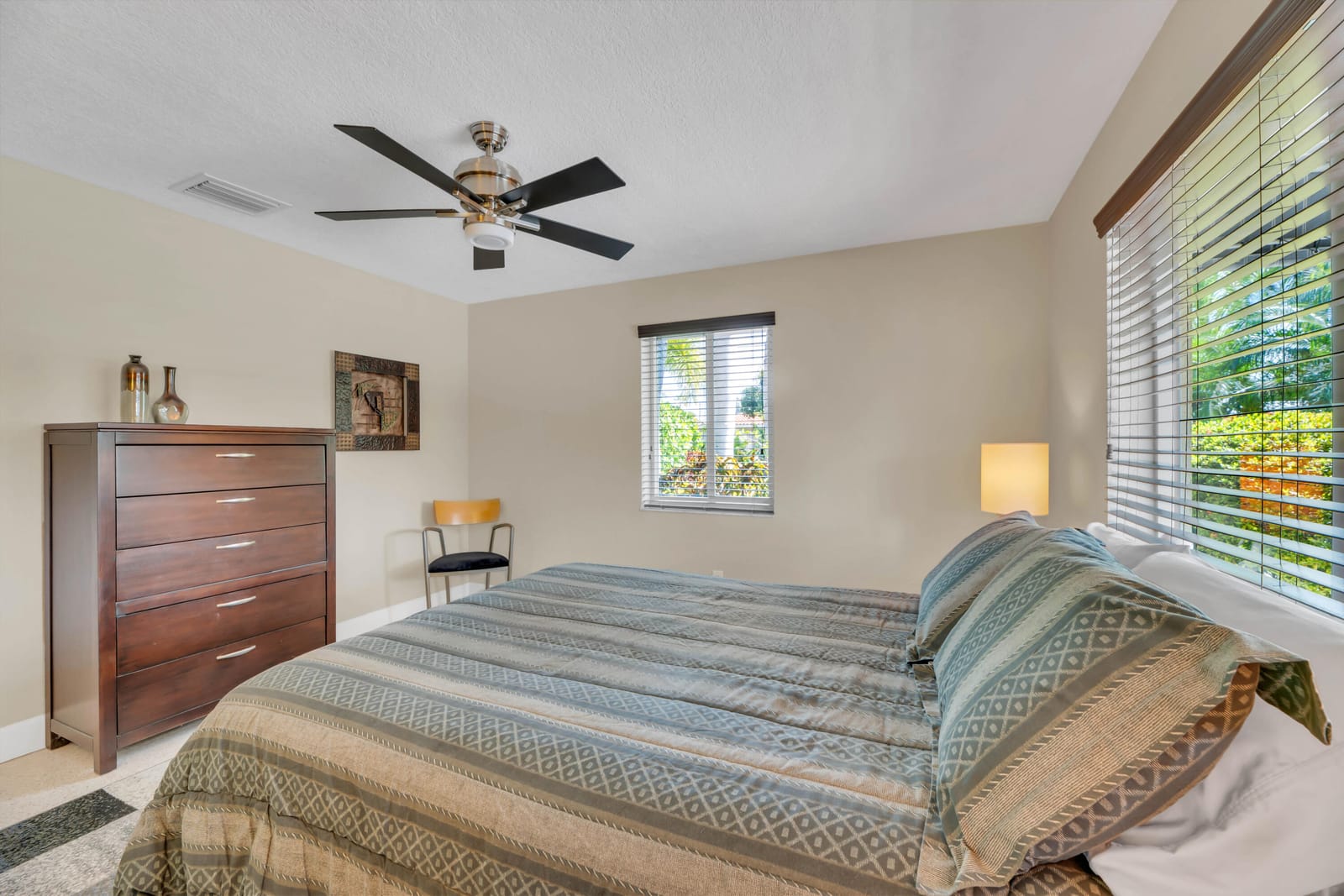 2401 NE 17th Terrace, Wilton Manors, FL 33305 photo 19