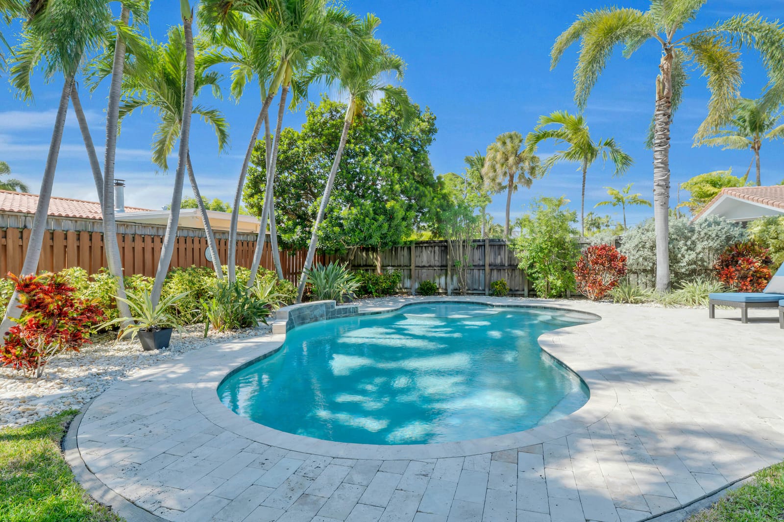 2401 NE 17th Terrace, Wilton Manors, FL 33305 photo 22