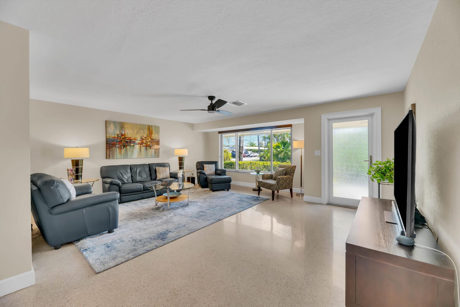 2401 NE 17th Terrace, Wilton Manors, FL 33305 photo 5
