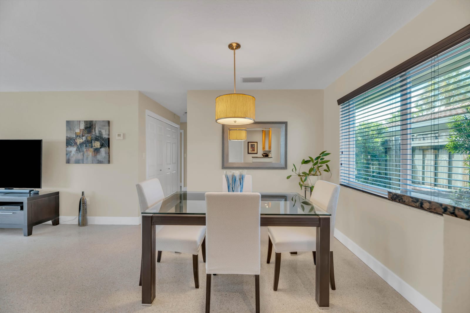 2401 NE 17th Terrace, Wilton Manors, FL 33305 photo 9