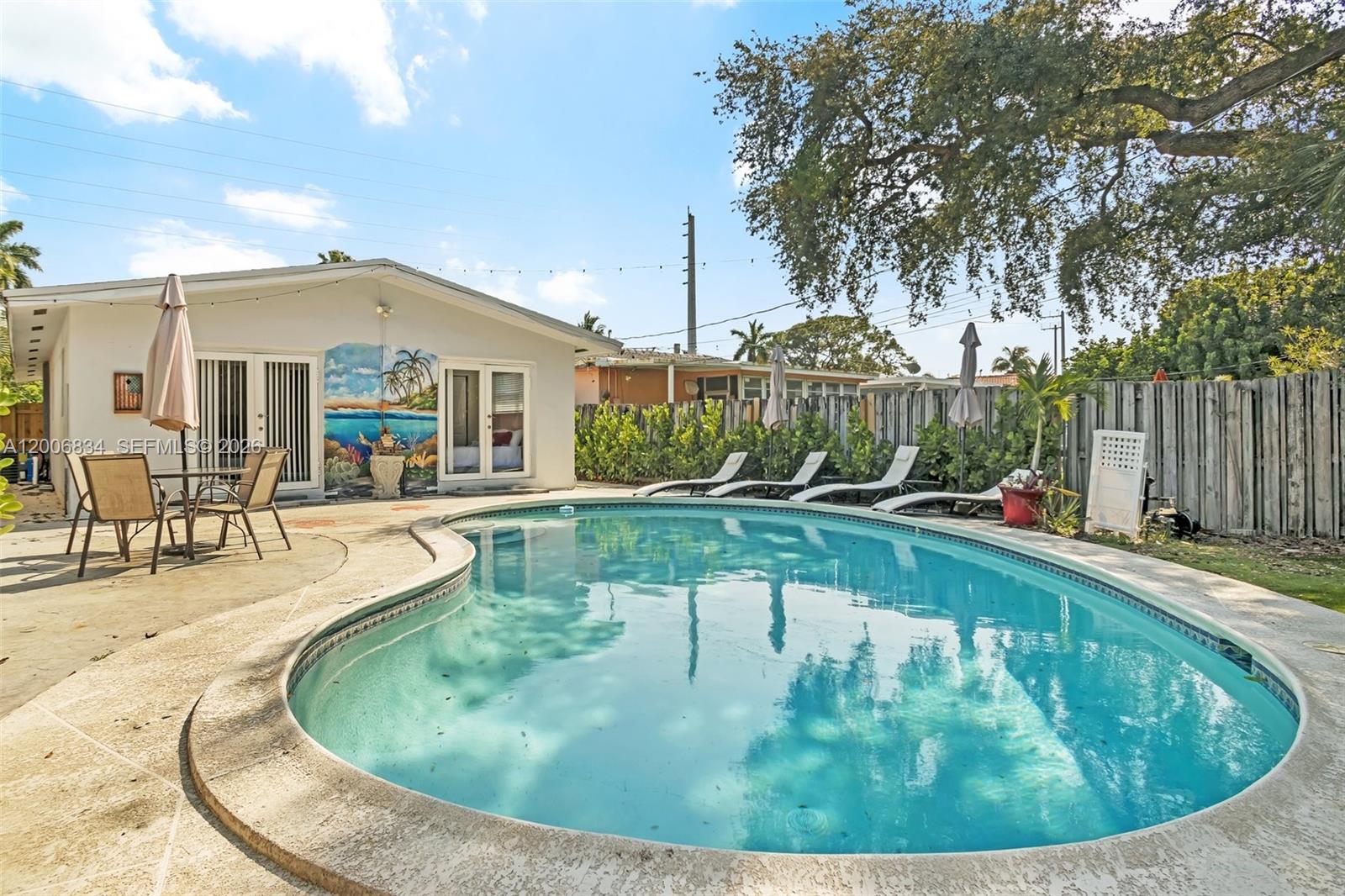 1547 NE 38th Street, Oakland Park, FL 33334, Oakland Park