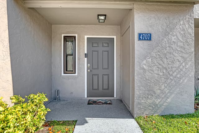 4707 Pier Drive, sold in Canalake Replat, Greenacres, FL