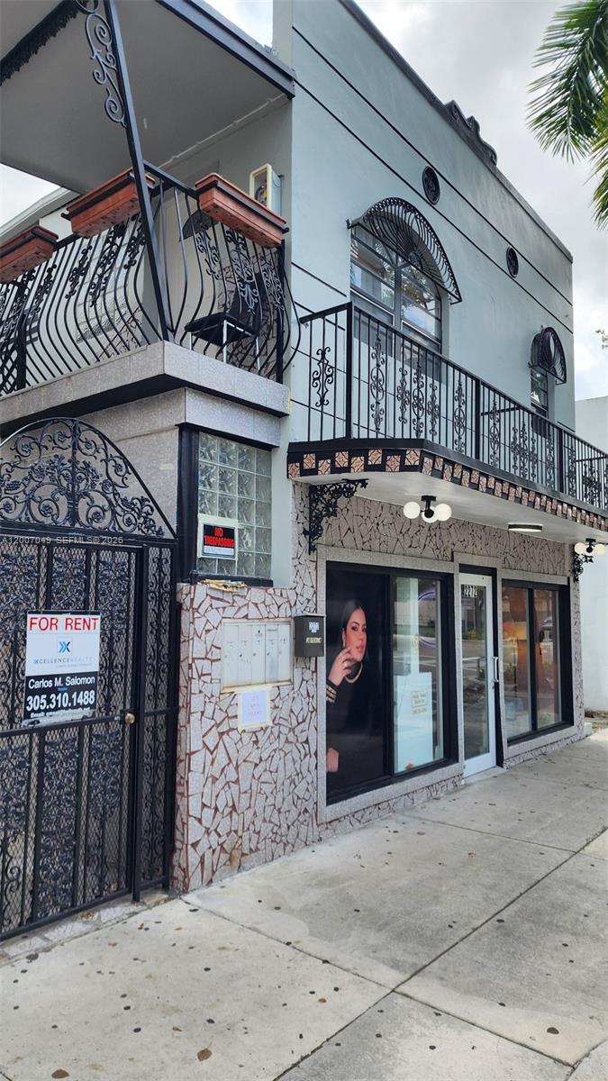 2272 SW 8th Street 3, Miami, FL 33135, Miami