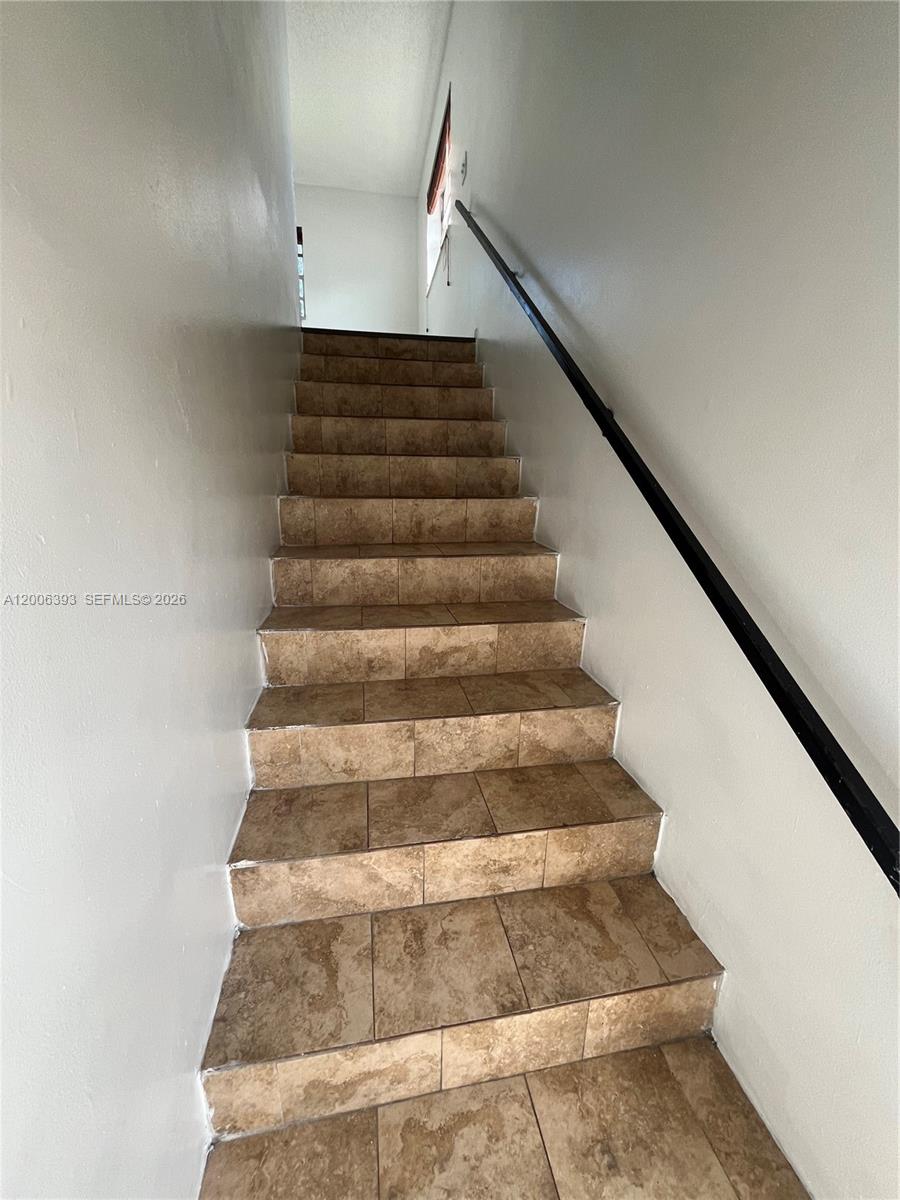 334 E 21st Street 3, Hialeah, FL 33010, Hialeah
