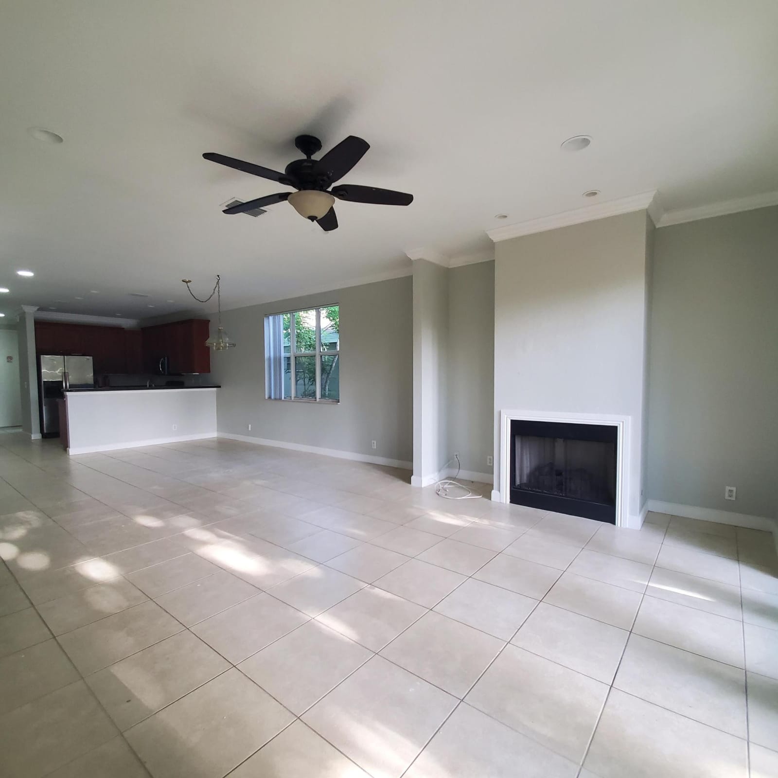 115 Akron Street C — photo 2