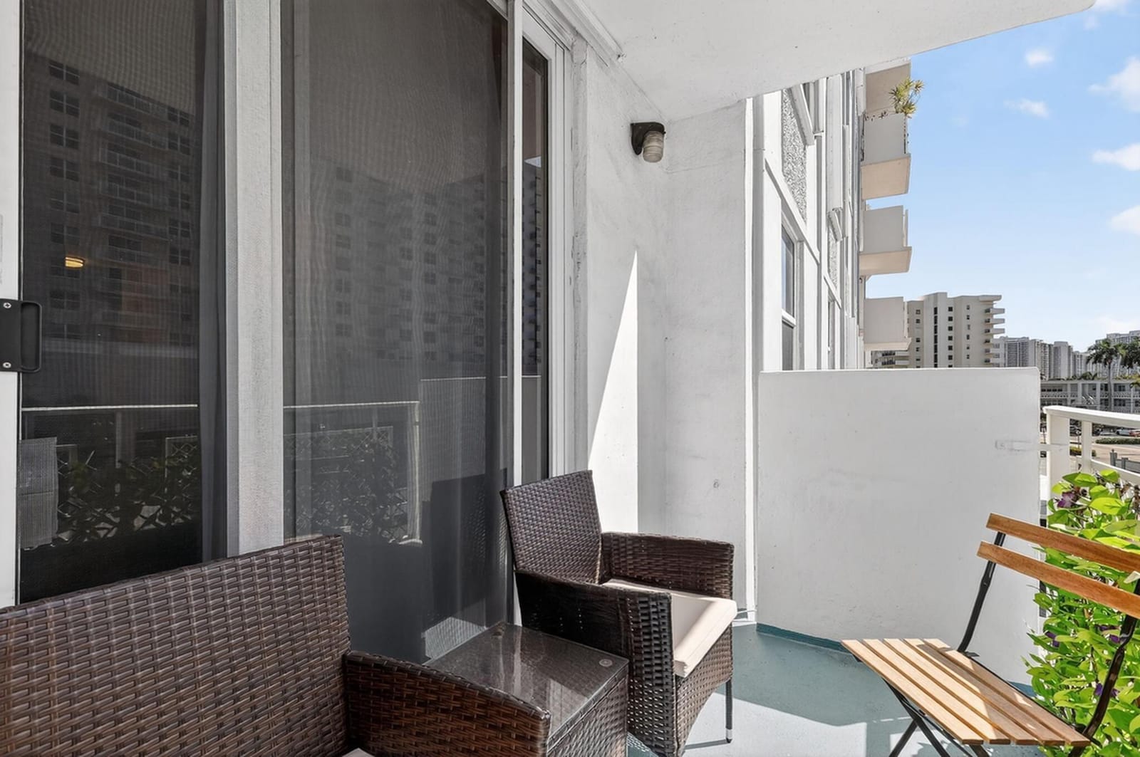430 Golden Isles Drive 301, Hallandale Beach, FL 33009 photo 13