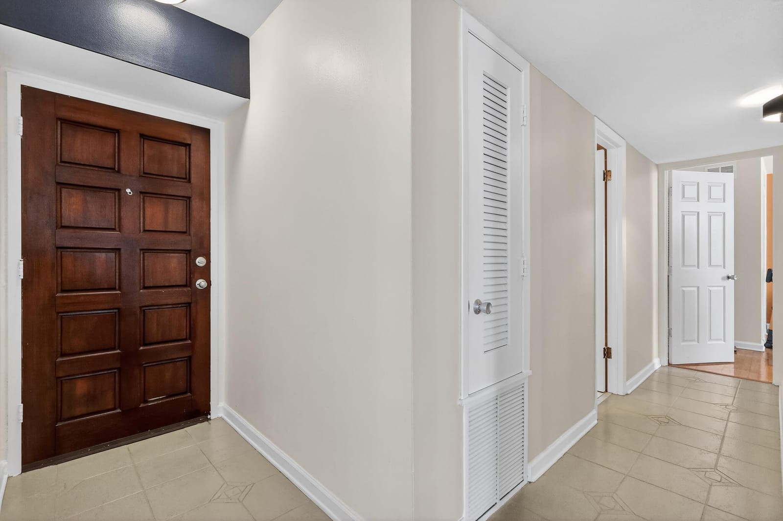 430 Golden Isles Drive 301, Hallandale Beach, FL 33009 photo 28