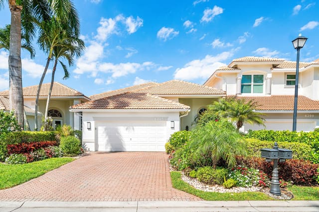 6405 San Michel Way, Delray Beach, FL 33484