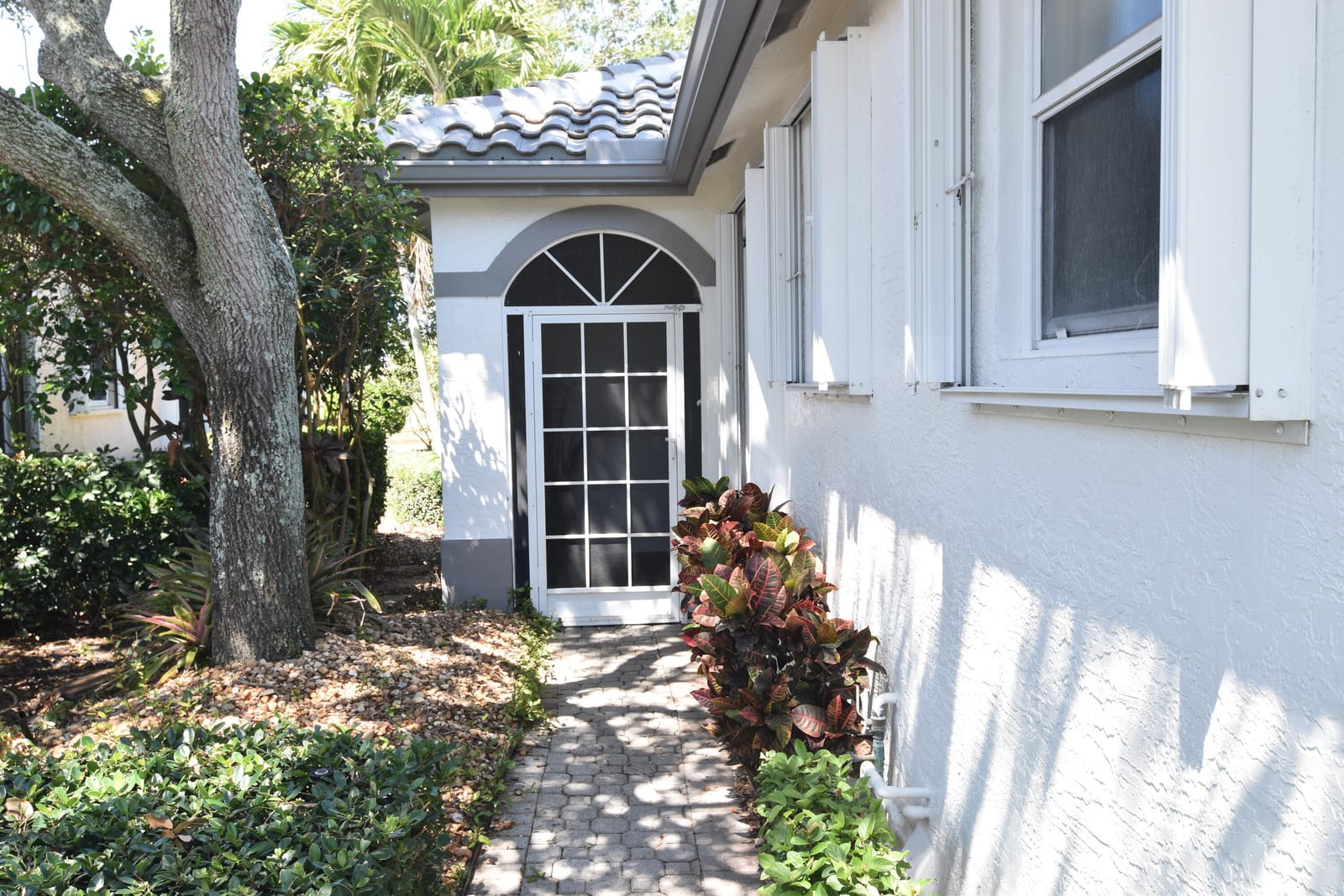 5455 S Fountains Dr Drive S — photo 7