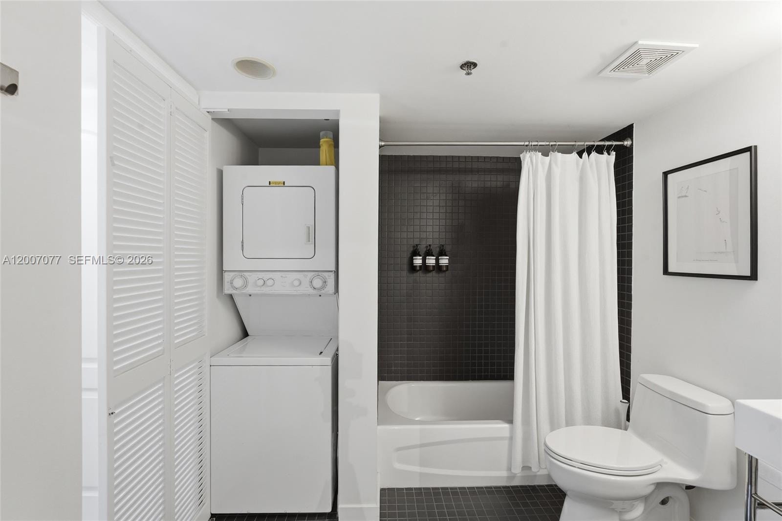 1200 Brickell Bay Drive 2603, Miami, FL 33131 photo 15