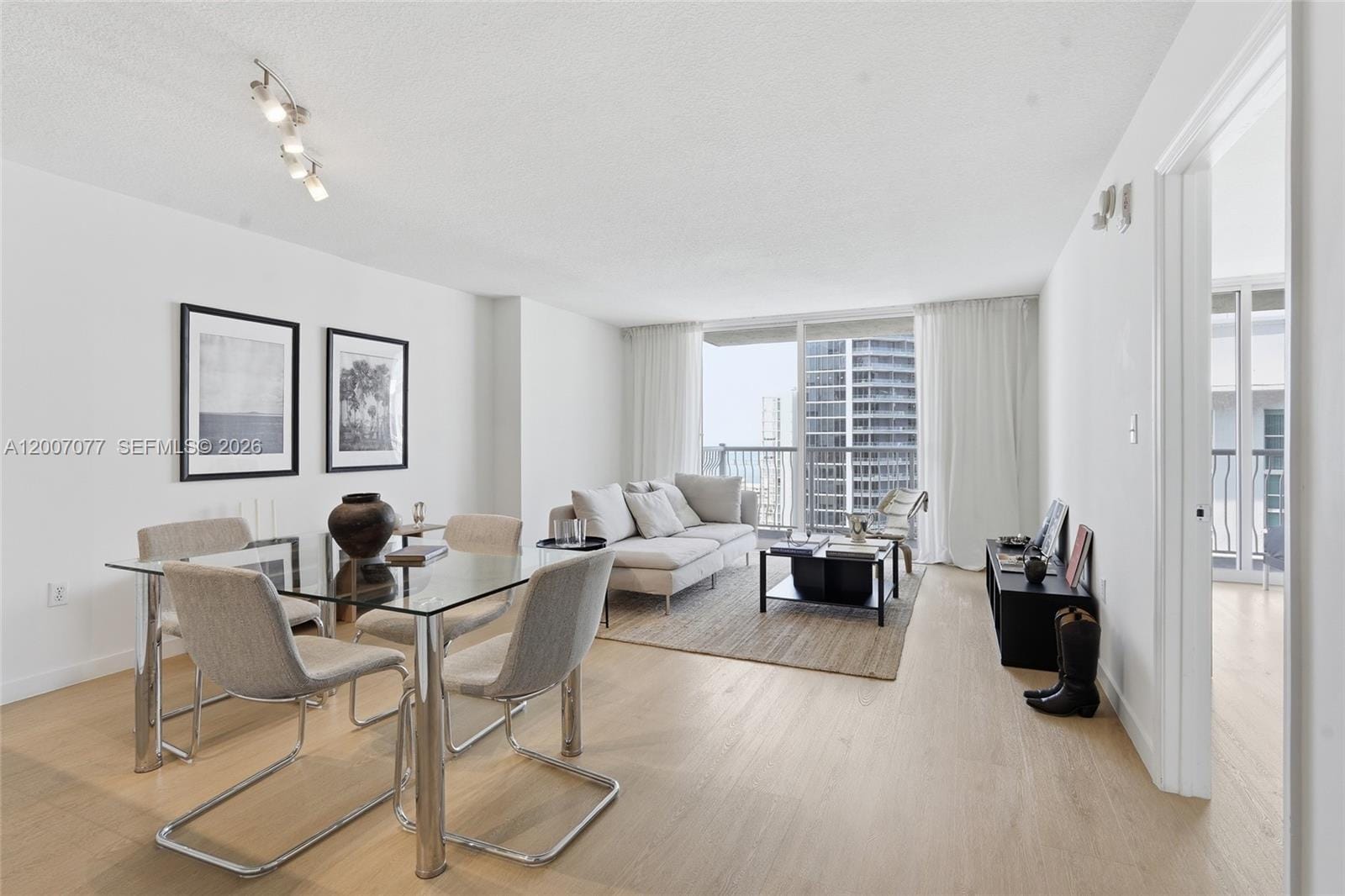 1200 Brickell Bay Drive 2603, Miami, FL 33131 photo 4