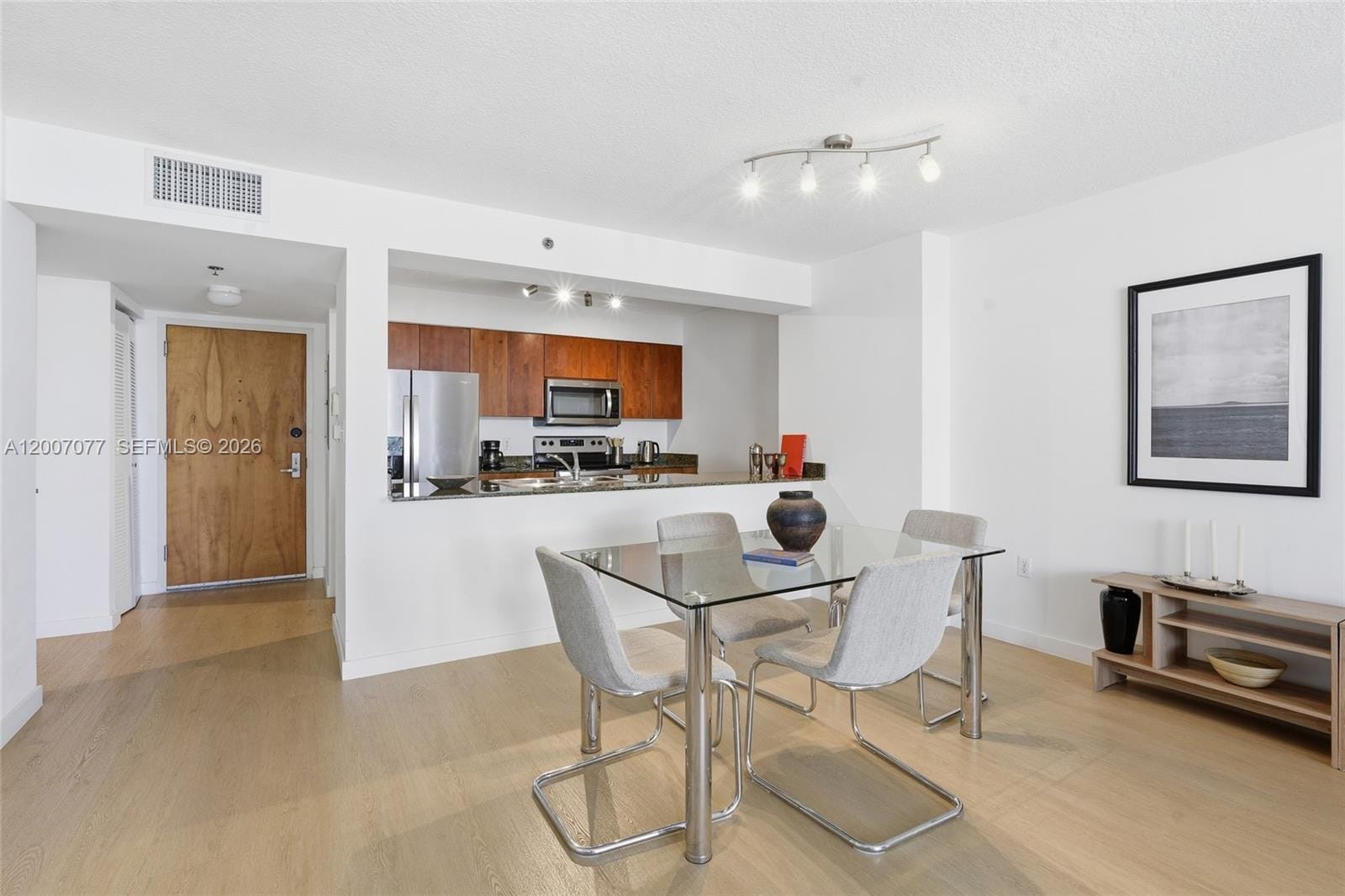 1200 Brickell Bay Drive 2603, Miami, FL 33131 photo 5