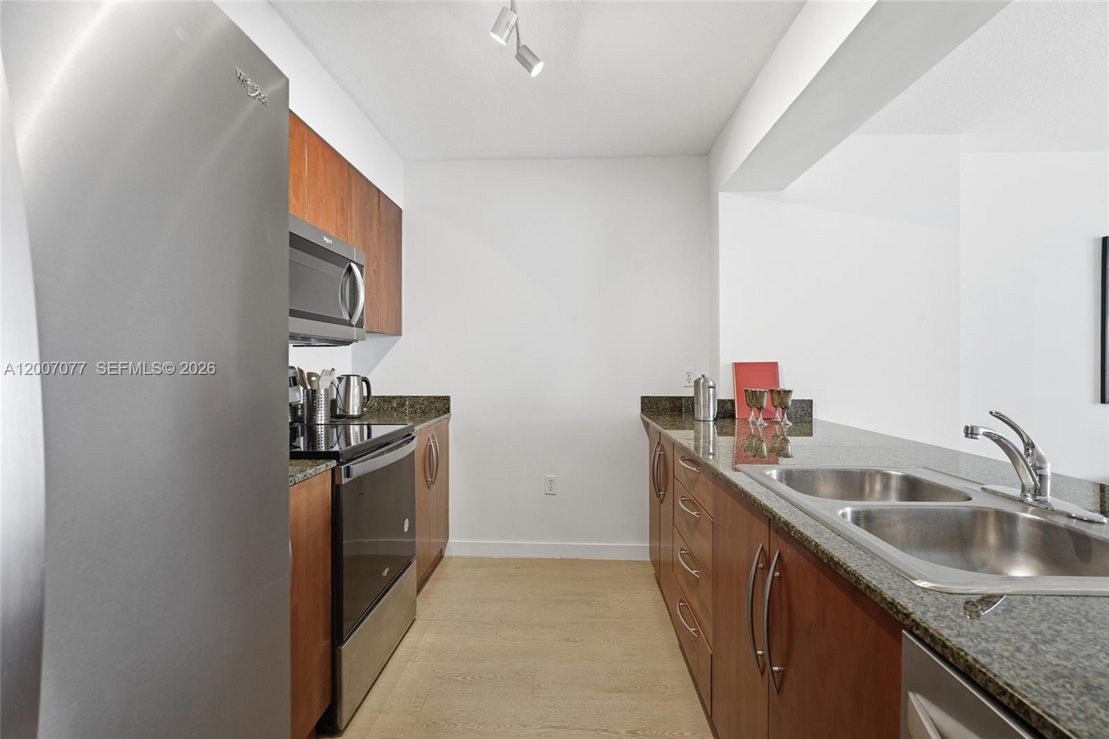 1200 Brickell Bay Drive 2603, Miami, FL 33131 photo 10