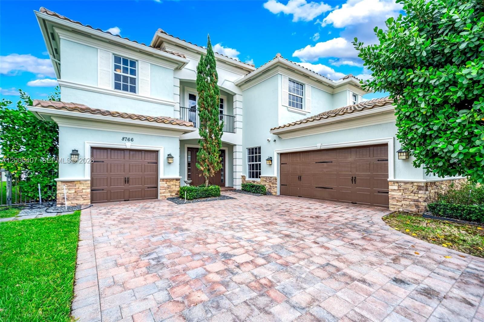 8766 Miralago Way — photo 3