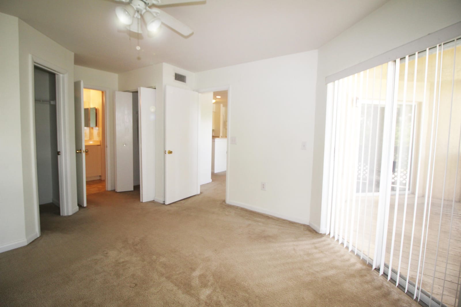 4823 Via Palm Lakes 1315 — photo 5