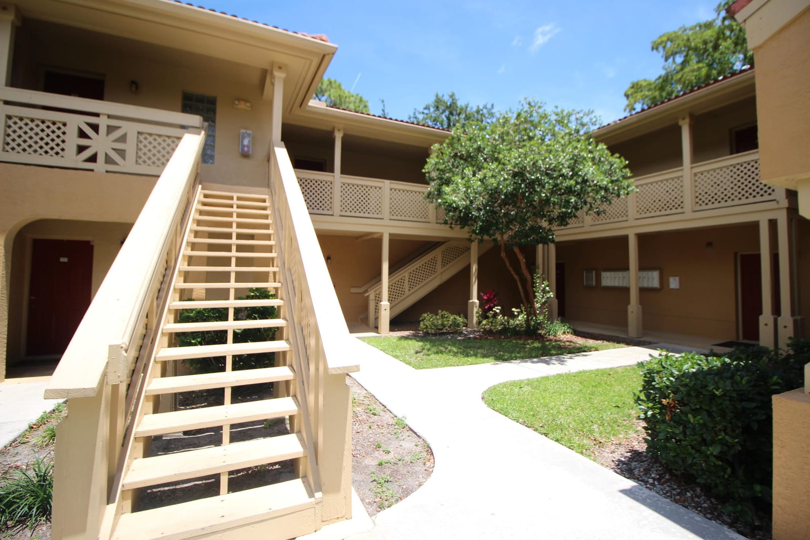 4823 Via Palm Lakes 1315 — photo 10
