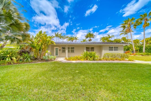 15730 SW 87th Court, Palmetto Bay, FL 33157