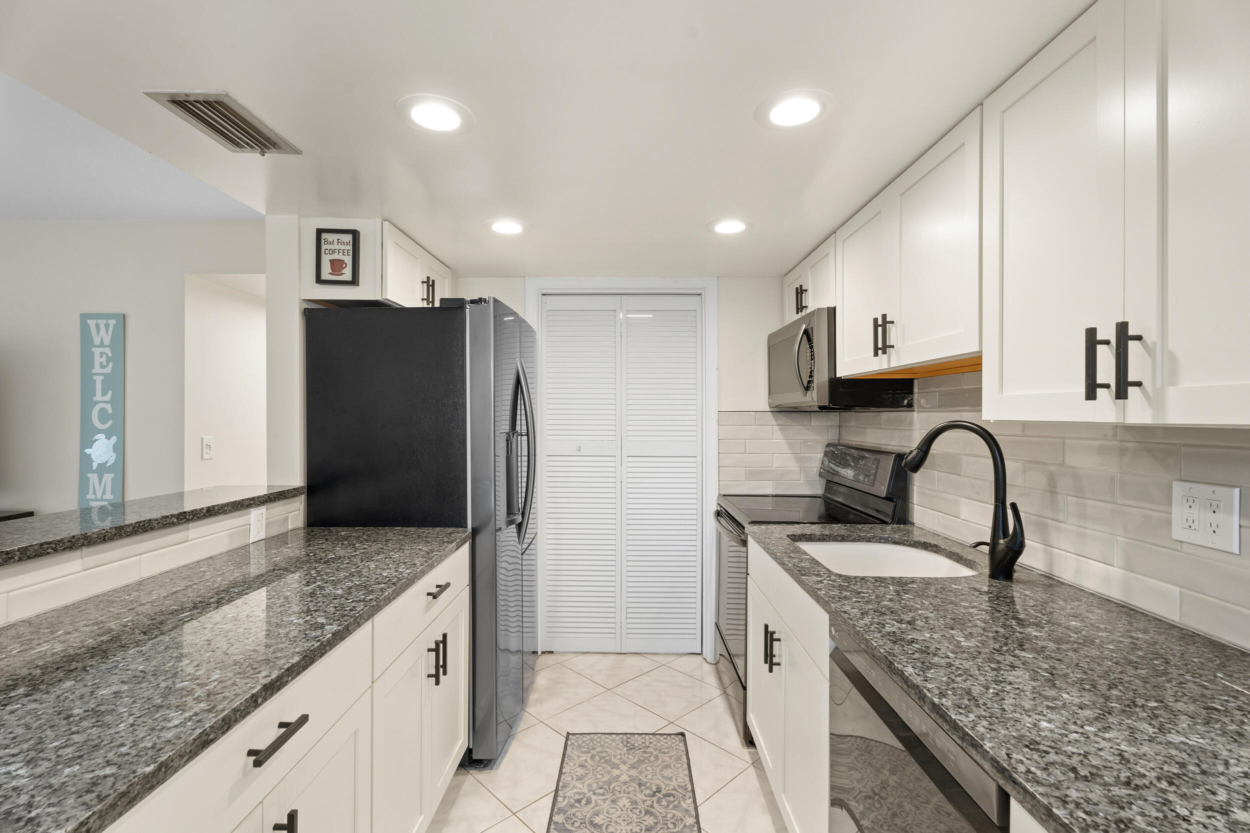 934 NW Spruce Ridge Drive 2, Stuart, FL 34994, Stuart