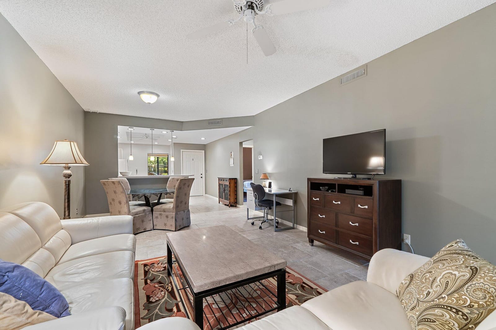 6503 SE Williamsburg Drive 104, Hobe Sound, FL 33455 photo 11
