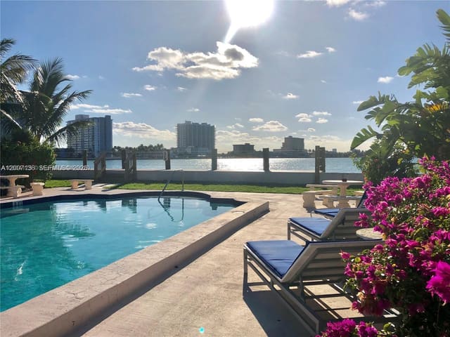 2250 Bay Drive 8, sold in Joycia Apartments Condo, Miami Beach, FL