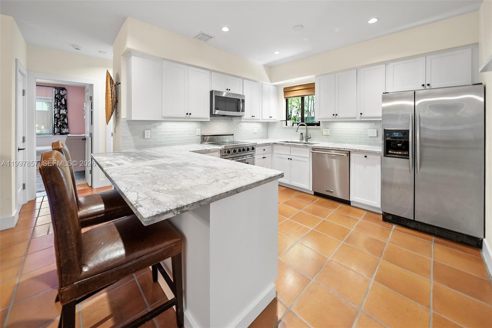 4046 El Prado Boulevard, Miami, FL 33133 photo 9