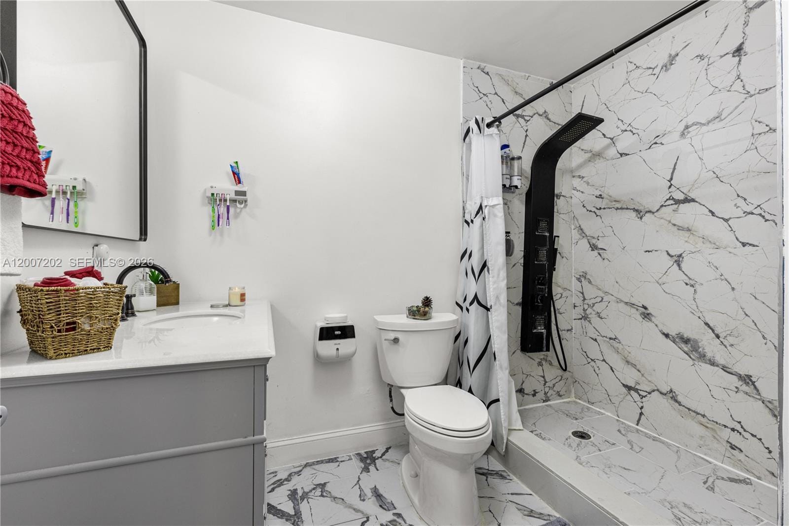 203 NE 12th Avenue 203 — photo 11