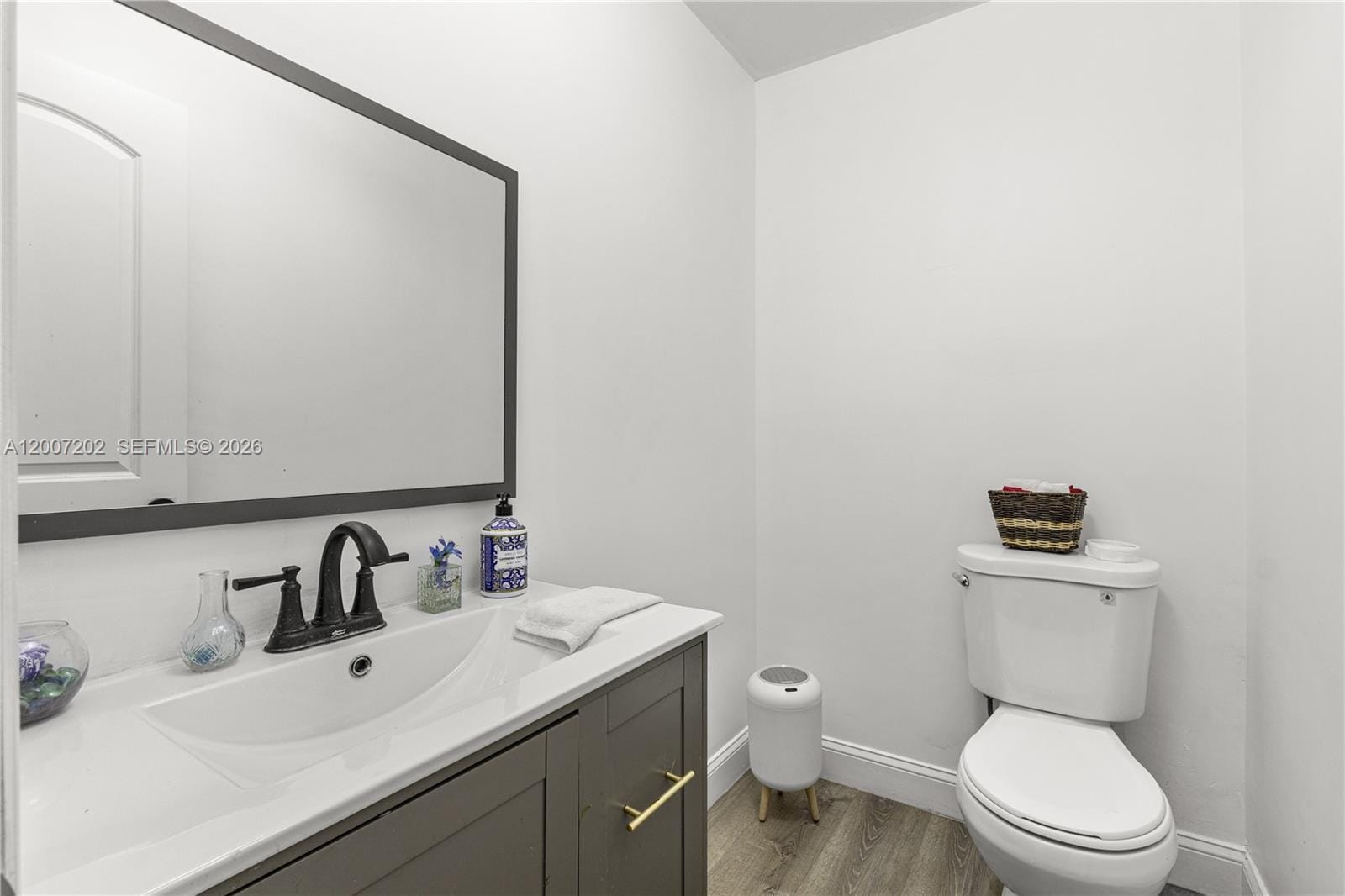 203 NE 12th Avenue 203 — photo 3
