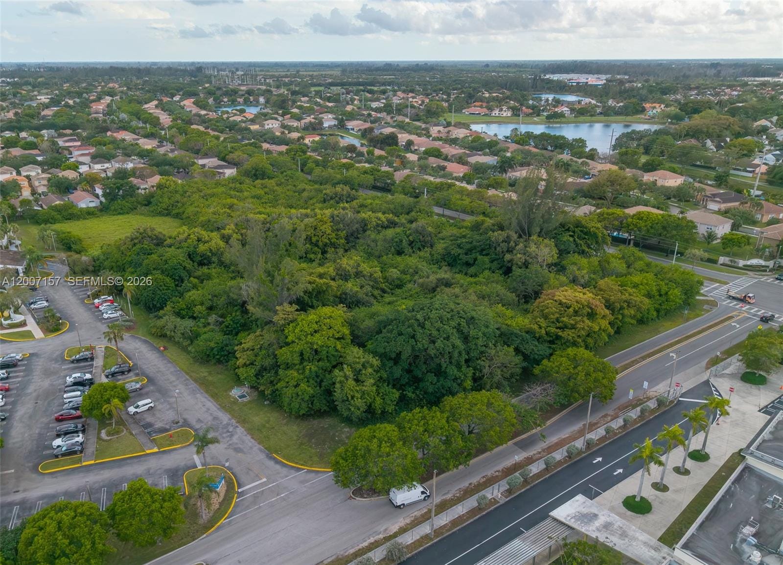 S Canal Drive — photo 11