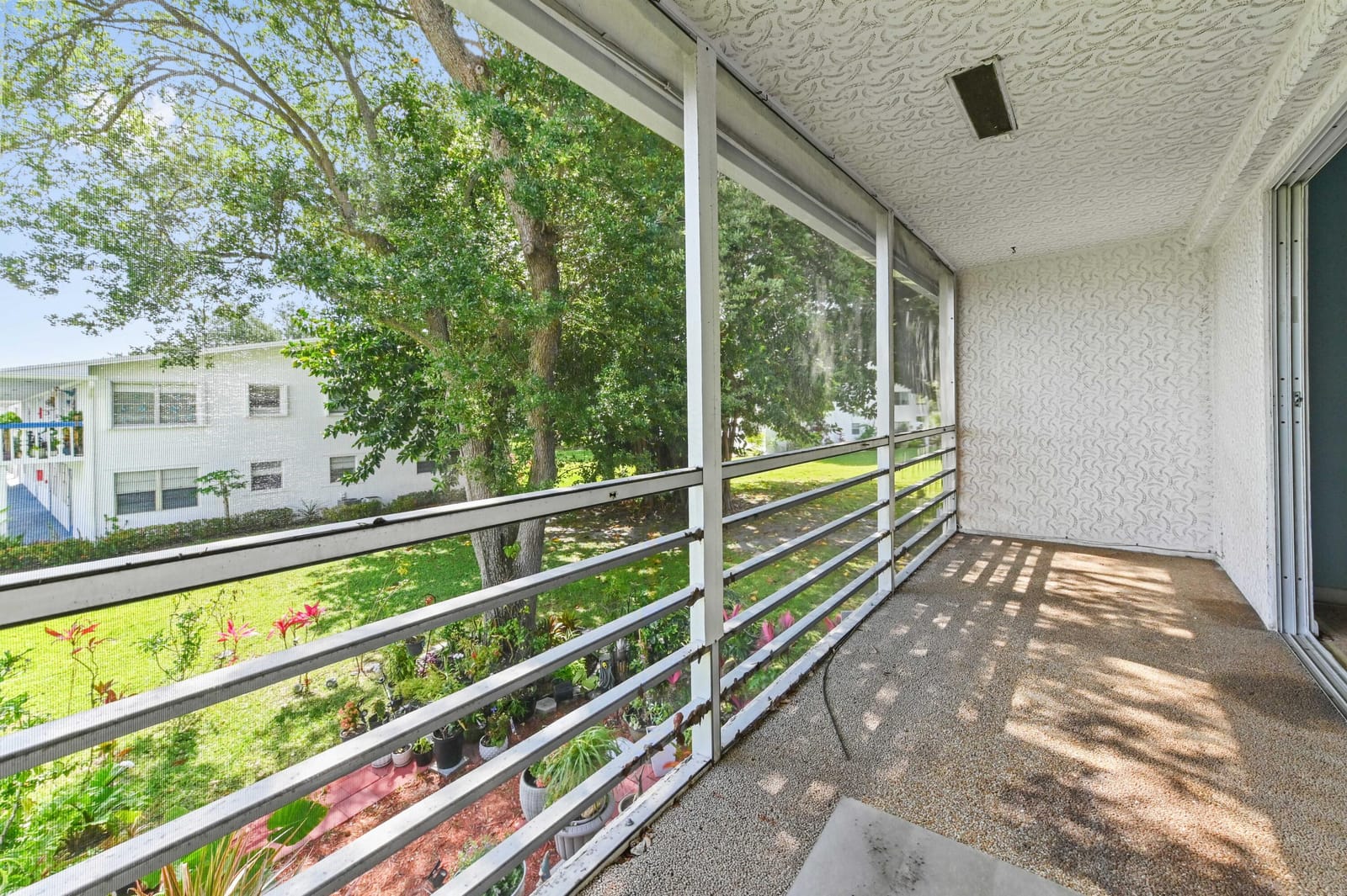 259 Newport P, Deerfield Beach, FL 33442 photo 13