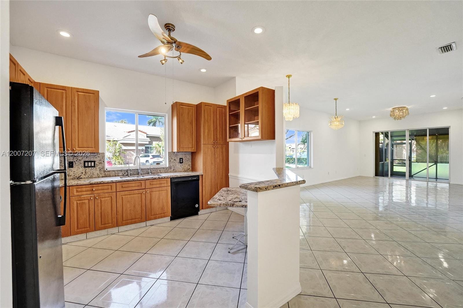 10131 Lombardy Drive, Tamarac, FL 33321 photo 6