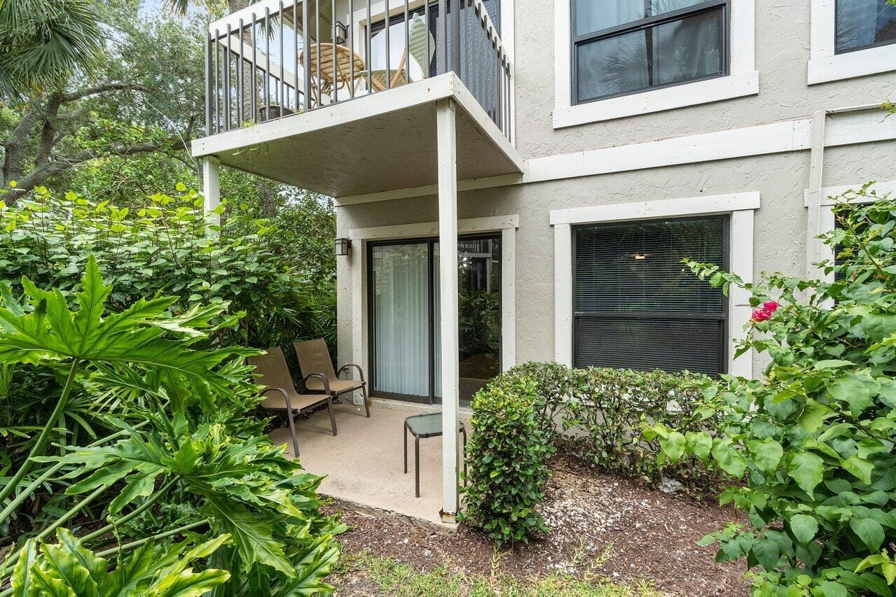11863 Wimbledon Circle 407, Wellington, FL 33414 photo 5